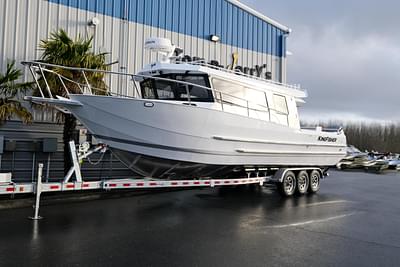 BOATZON | 2025 KingFisher 3425 GFX Offshore