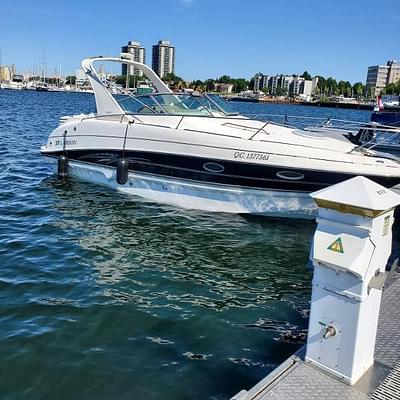 BOATZON | Larson Cabrio 274