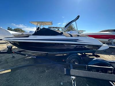 BOATZON | 2012 Larson LX 195 IO