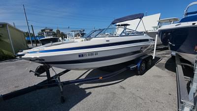 BOATZON | 2005 Larson LXi 208