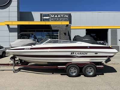 BOATZON | Larson LXI 228 2006 BOATZON | Larson LXI 228 2006