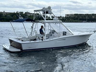BOATZON | 1997 Lazzara Aura Tournament