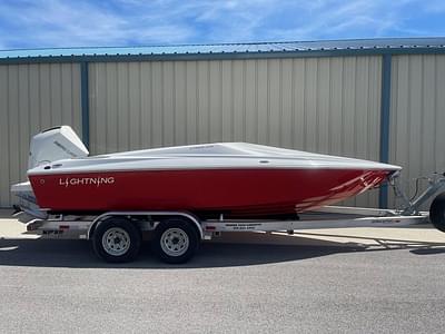 BOATZON | Lightning 20 Strike 2026 BOATZON | Lightning 20 Strike 2026