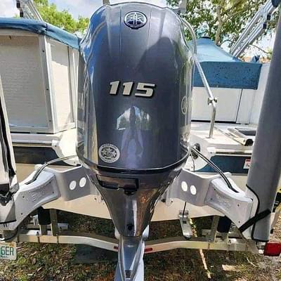 BOATZON | Little Used Yamaha 115HP 4 Stroke Outboard Motor Engine