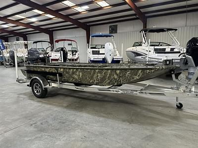 BOATZON | Lowcountry Swamp Fox 1754 Deluxe 2025 BOATZON | Lowcountry Swamp Fox 1754 Deluxe 2025