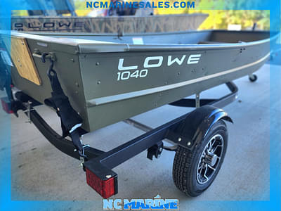 BOATZON | Lowe Boats L1040 Jon 2025