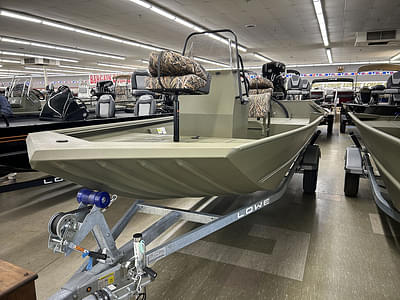 BOATZON | Lowe Boats RX1760 Pathfinder 2025