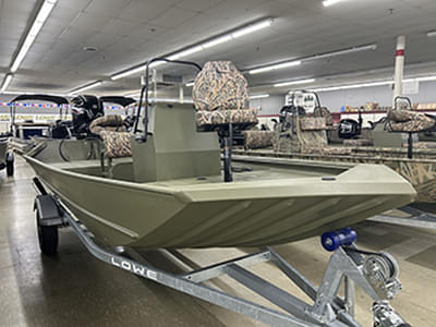 BOATZON | Lowe Boats RX1760 Pathfinder 2025