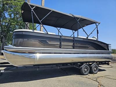 BOATZON | Lowe Boats SF232 TL 2025 BOATZON | Lowe Boats SF232 TL 2025