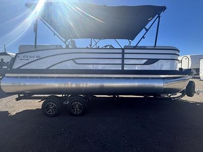 BOATZON | Lowe Boats SS210W 2025