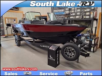 BOATZON | LOWE FISHING MACHINE FM1800WT 2025 BOATZON | LOWE FISHING MACHINE FM1800WT 2025