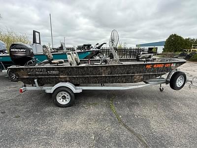 BOATZON | Lowe Roughneck 1760SC 2018