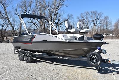 BOATZON | Lowe SD224 Sport Deck 2025