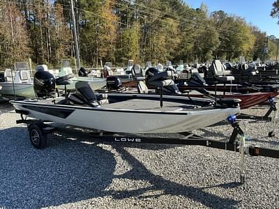 BOATZON | Lowe Stinger ST195 195 CRAPPIE 2025