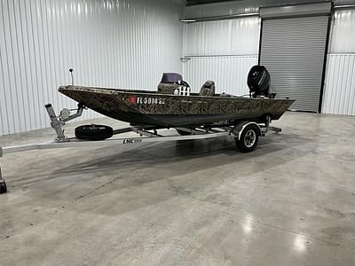 BOATZON | Lund 1760 Predator SC 2021 BOATZON | Lund 1760 Predator SC 2021