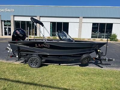 BOATZON | Lund 1775 Crossover XS 2026 BOATZON | Lund 1775 Crossover XS 2026