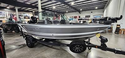 BOATZON | Lund 1775 Impact XS Sport 2025