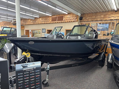 BOATZON | Lund 1875 Crossover XS Sport 2025 BOATZON | Lund 1875 Crossover XS Sport 2025