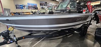 BOATZON | Lund 1875 Crossover XS Sport 2025