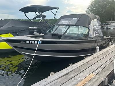 BOATZON | Lund 1875 Fisherman Sport 2024 BOATZON | Lund 1875 Fisherman Sport 2024