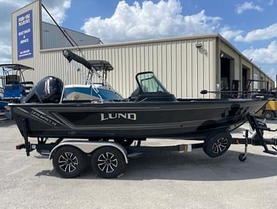 BOATZON | LUND 1875 IMPACT XS 2026 BOATZON | LUND 1875 IMPACT XS 2026