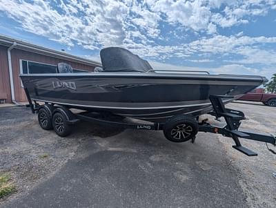BOATZON | Lund 1975 Tyee 2025