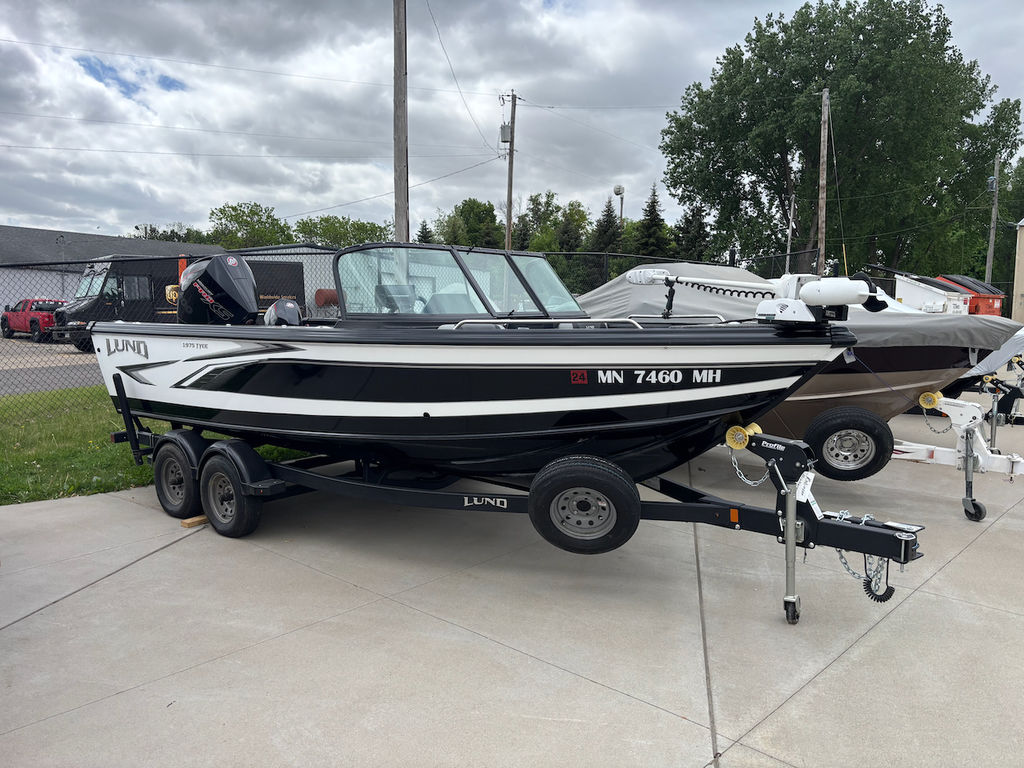 2022 Lund 1975 Tyee Sport - Sold Boat