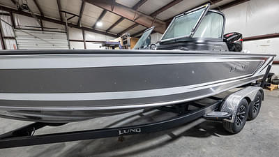 BOATZON | Lund 2075 Impact XS Sport 2025