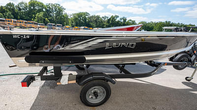 BOATZON | Lund WC14 Tiller 2024