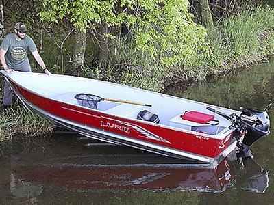 BOATZON | Lund WC14 Tiller 2025 BOATZON | Lund WC14 Tiller 2025