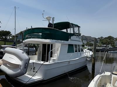 BOATZON | Mainship 390 Trawler 2000 BOATZON | Mainship 390 Trawler 2000