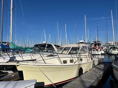 BOATZON | Mainship RumRunner 2005