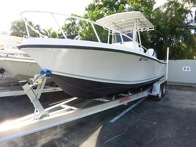 BOATZON | Mako 221 Center Console 1993