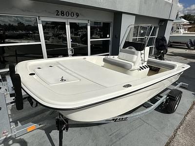 BOATZON | 2025 Mako Pro Skiff 13 CC