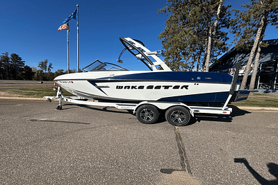 BOATZON | Malibu 22 VLX 2015