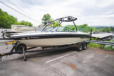 BOATZON | Malibu 23 LSV 2001