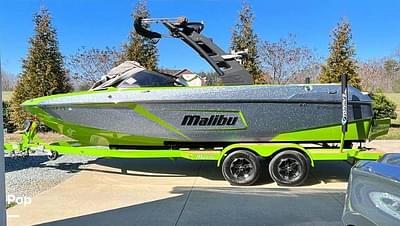 BOATZON | Malibu 23 LSV BOATZON | Malibu 23 LSV