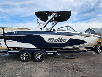 BOATZON | Malibu 23LSV 2022 BOATZON | Malibu 23LSV 2022