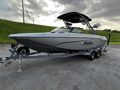 BOATZON | 2020 Malibu 25 LSV