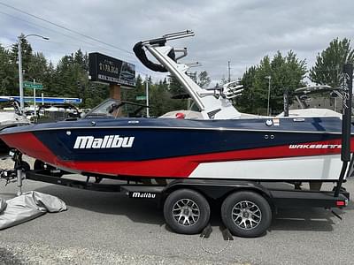 BOATZON | Malibu Boats 21 LX 2023