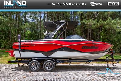 BOATZON | Malibu Boats 22 LSV 0