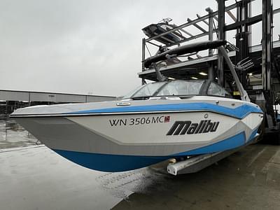BOATZON | Malibu Boats 22 LSV 2023