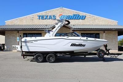 BOATZON | Malibu Boats 22 MXZ 2025