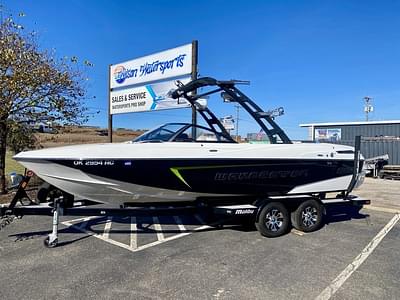 BOATZON | Malibu Boats 23 LSV 2016