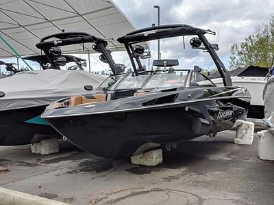 BOATZON | Malibu Boats 23 LSV 2019