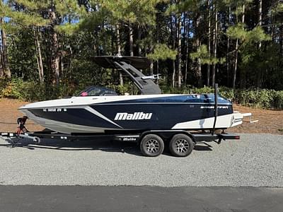 BOATZON | Malibu Boats 23 LSV 2020