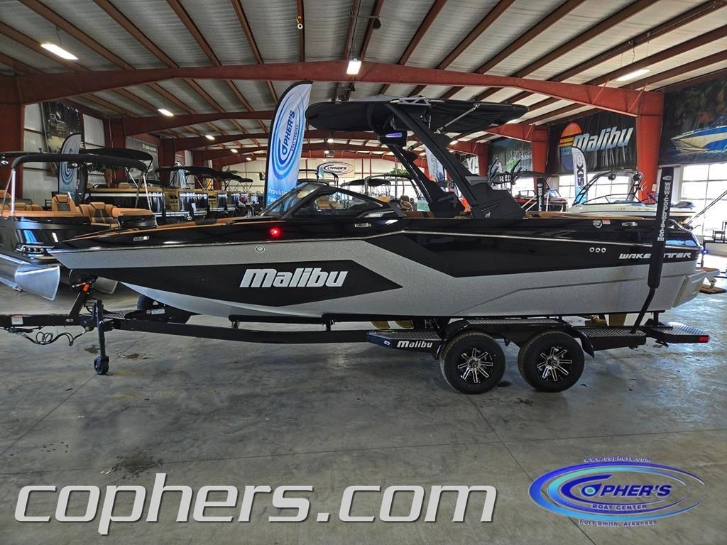 2025 Malibu Boats 23 MXZ - Sold Boat