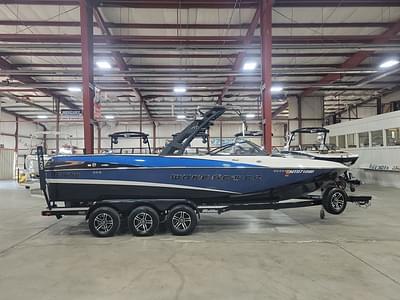 BOATZON | Malibu Boats 247 LSV 2015