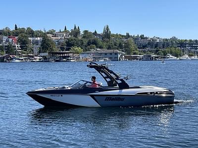 BOATZON | Malibu Boats 25 LSV 2018