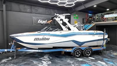 BOATZON | Malibu Boats 25 LSV 2022